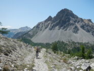 discesa di fronte alla Guglia di Mezzodì