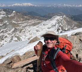 In vetta al Mont Glacier