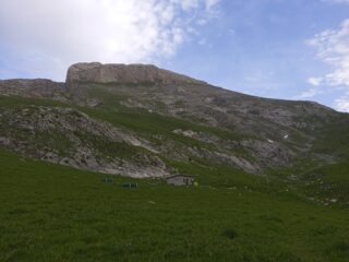 Verso la Cima delle Saline dall' omonimo vallone 