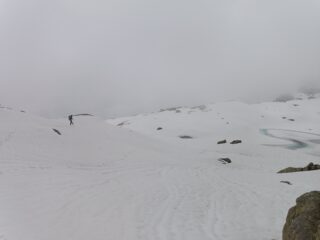 Neve continua prima e dopo il Lago Vercellina