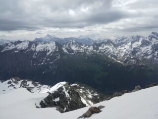Grivola e Granpa sullo sfondo