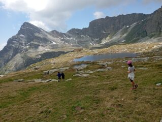 Lago Camoscere,a sinistra il Chersogno.