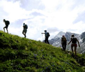 Al fondo del Soustra, si sale sulla sx nel v. Bonafonte