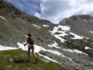 Il centro il colle Ruine, con la cima a destra