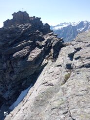 tratto protetto da catena, su terreno asciutto nessun problema