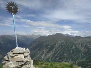 In cima. Verso il Rosa.