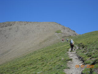 salendo la parte alta della costa savaresch