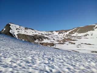 Dopo il colle di Resta verso la cresta nord-ovest.