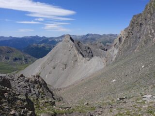 Rocca dei Tre Vescovi dal Colletto per il Monte Enciastraia 