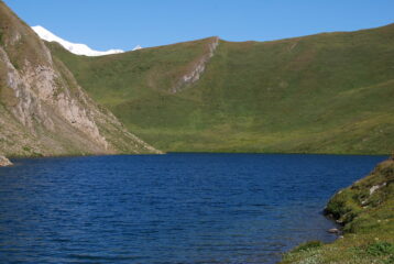 Lago e colle di Licony salendo