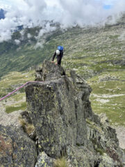 Salendo lo sperone sud al Mont Nery