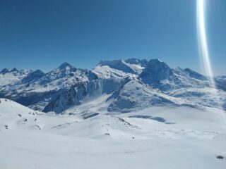 Dalla cima verso Monte Leone e Breithorn
