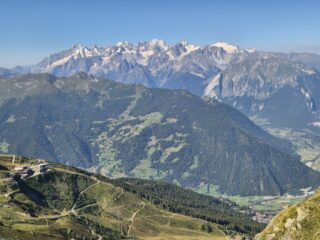 dal mont dolent all'aig. du tour