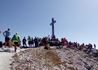 affollamento in cima 