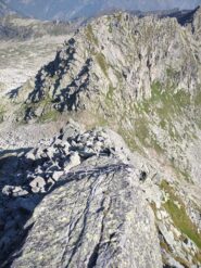 Il colle della Bottiggia visto dal primo tratto di cresta