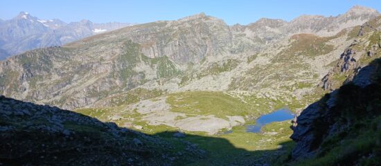 Lago di Lee salendo al colle della Forca