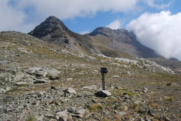 Al Col de Raye Chevrere, con la cresta per l’Avic
