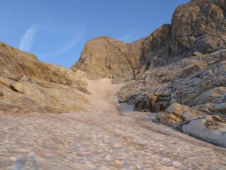 All'alba nel punto in cui abbiamo calzato i ramponi