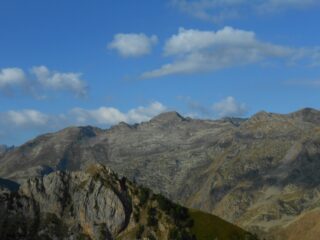 In fondo la Cima di Vernasca