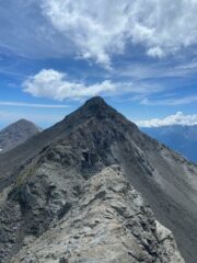 Da sopra i Brillet girandosi indietro la cresta che si inizia scendendo dai Muret