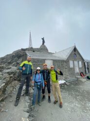 l'intero Team in Vetta Rocciamelone 