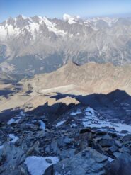 Pendio innevato tra 3700m e 3900m