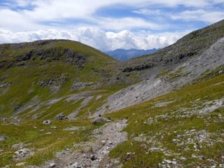 Discesa verso la Bassa di Gaina x la normale 