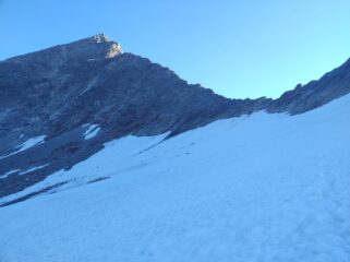 il colle dove si attacca la cresta