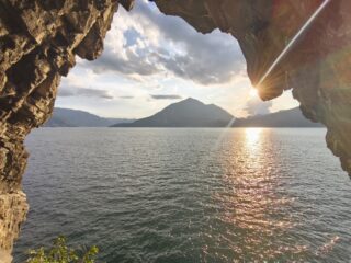 Finestra di ingresso della falesia