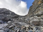 Canalone di salita, seguire la destra