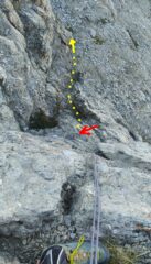 Doppia con corda da 30 metri con evidenziato il terrazzino e successivo facile canalino