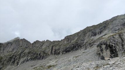 Discesa dal passo del Camerozzo verso la valle del Ferro