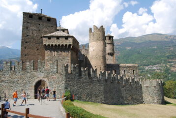 Immagina scontata ma inevitabile: il Castello di Fenis