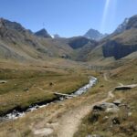 Comincia lo spettacolo, il Vallone di Levionaz, già vale la gita.