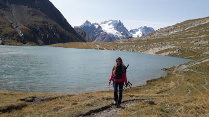 al Lac du Goleon sullo sfondo la Meije..