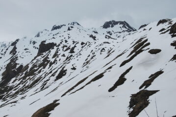 Per Monica. Nascosti da nuvole e neve: Creton du Midi, quota 3047 e Gran Creton.