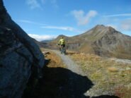 sulla destra il Mont Froid 2822 m.