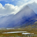 Il percorso si snoda nella bellissima valle Láddjuvággi...