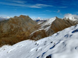 Salendo su neve già trasformata e portante 1