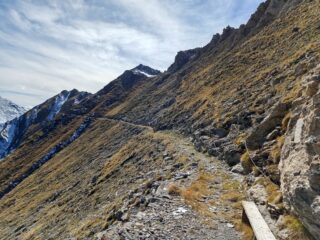 Versante Est quasi tutto pulito