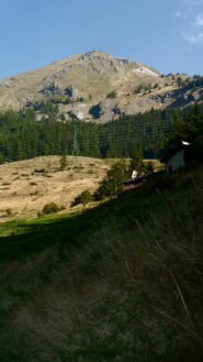Il Saron con, a destra, la cresta