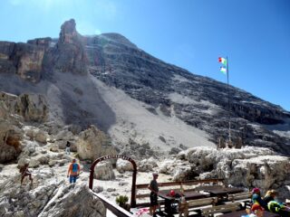 La Via Normale vista dal Rifugio Giussani.