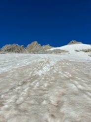 Il misero ghiacciaio da superare