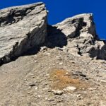 Il colatoio/canale est con relativa strettoia ombrosa tra le due pareti rocciose