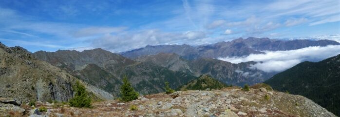 panorama verso le cime di Prali
