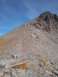 sulla cresta verso la cima