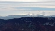 la vista spazia sulla costa ligure fino alla Corsica.