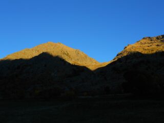 A sinistra il Monte Laroussa alla partenza
