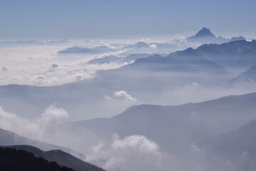 Uno sguardo verso il Monviso