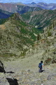 Scendendo verso il vallone di Tesina